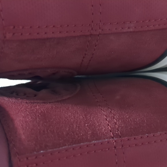 Original Chuck's Burgundy and White Suede and Leather Converse. - Picture 9 of 11